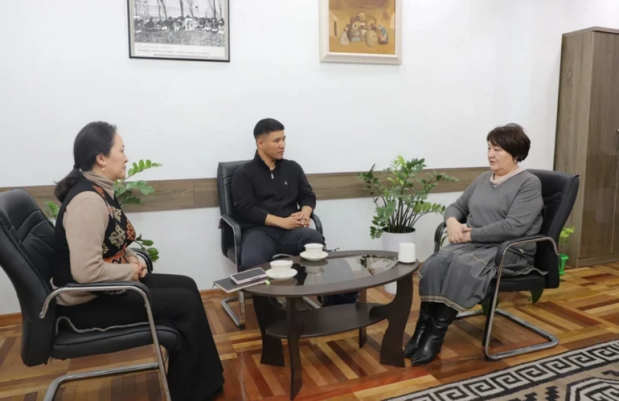 Implementation of AI in Kyrgyzstan's Schools: From Teacher Training to the "Rehabilitation" of Vocational Professions