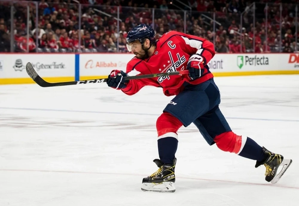 Alexander Ovechkin surpassed Sergei Fedorov in the number of assists in the NHL