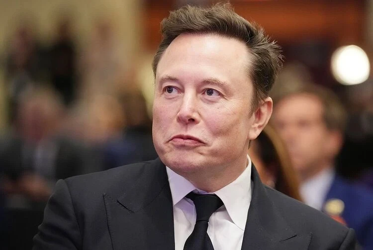 Elon Musk Sets Historic Record: Net Worth Exceeds $850 Billion