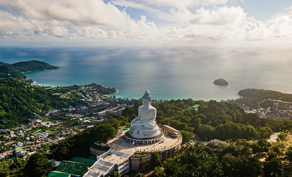 In Thailand, the sale of alcohol will be temporarily banned due to the elections.