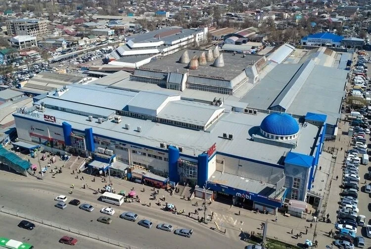 В Кыргызстане на конец 2025 года работали 315 рынков и 95 торговых центров
