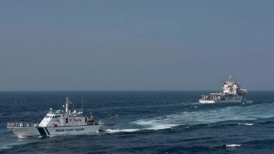 The Indian Coast Guard detained three tankers on suspicion of oil smuggling