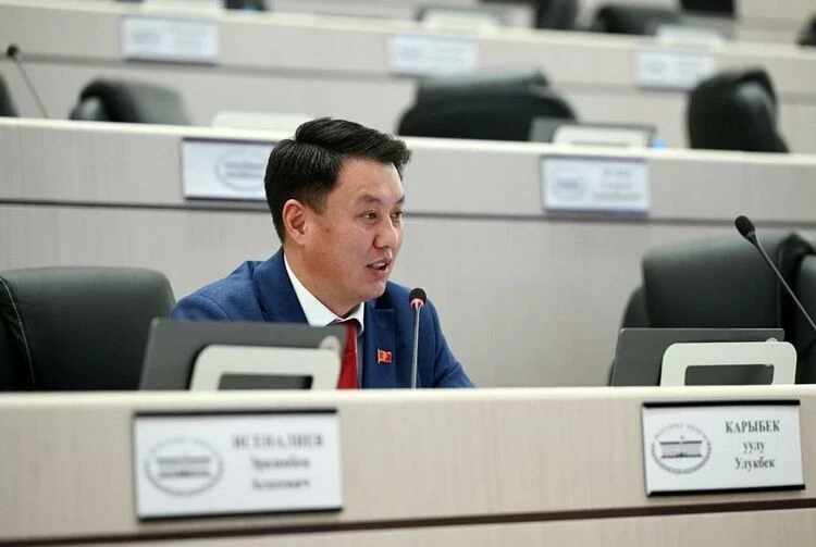 The deputy raised the issue of the long-delayed construction of the bridge on Jibek Jolu and Osmonkul in Bishkek