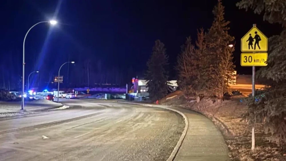 As a result of the shooting at a school in Canada, 10 people died