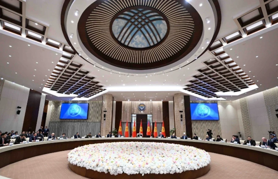 Sadyr Japarov announced strict reprimands to Talaybek Ibraev and Ravshan Sabirov