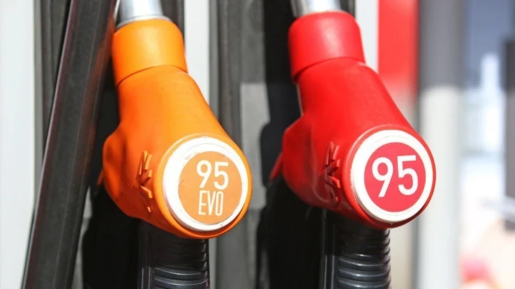 Russia is Preparing for a New Fuel Crisis, - "Moscow Komsomolets"