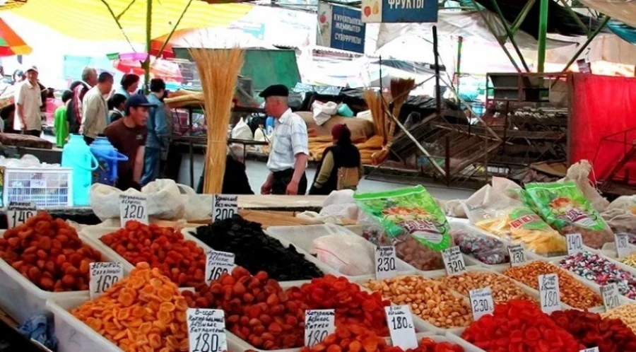 The Bishkek City Hall has increased rental fees at the markets