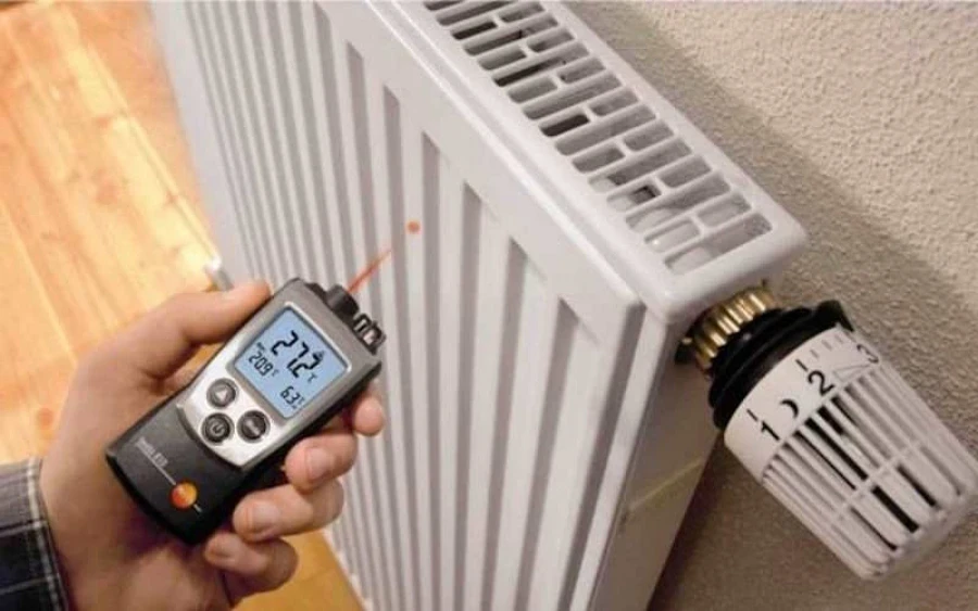 Social Networks: Pipe Burst Due to Boiling Water, Temperature of Water at the CHPP Needs to Be Lowered