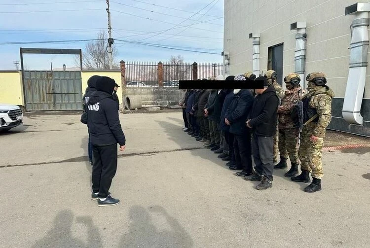 Russian passports seized from supporters of "Hizb ut-Tahrir" in the Osh region