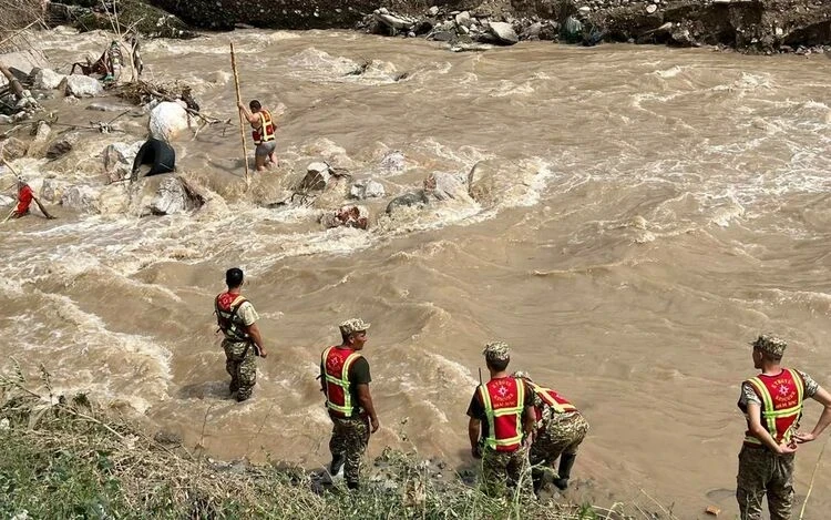 EMERCOM: 2,500 families received plots, but did not relocate from risk zones