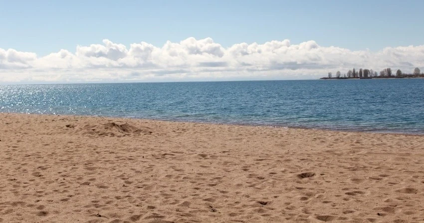 Kyrgyzstan Leases Land at Issyk-Kul to Kazakhstan for 49 Years