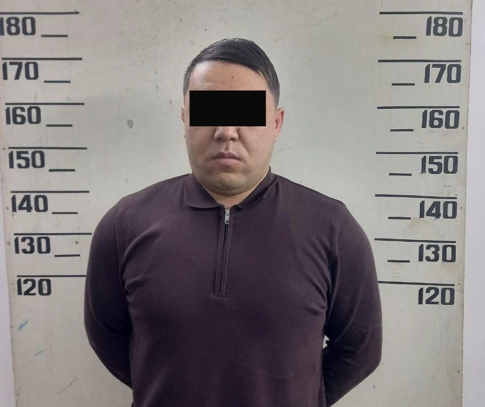 In Osh, a man impersonated a police officer and extorted money.