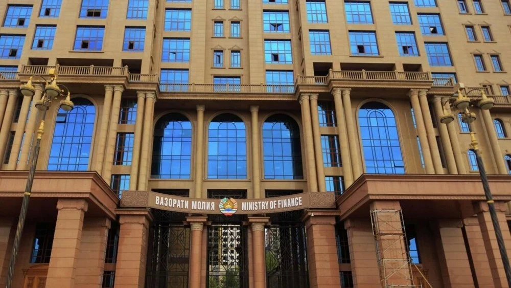 Тажикстандын мамлекеттик карызы акыркы жылда 100 млн долларга кыскарды