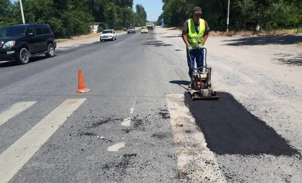 Минтранс Бишкек–Кант автожолунун курулушу качан башталары тууралуу айтып берди
