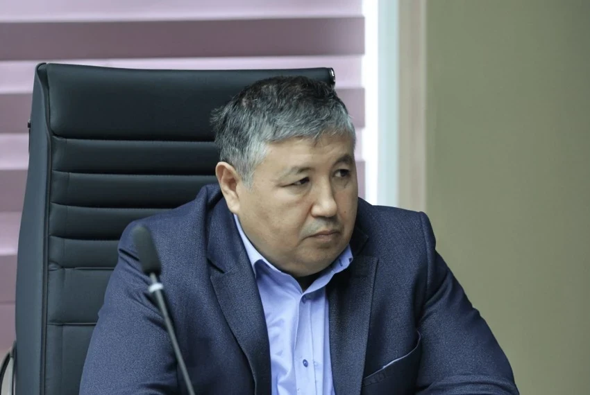 Вице-президент КФСти чет өлкөгө чыгууга уруксат берилген жок, генерал Ташиевдин шериги кармалды