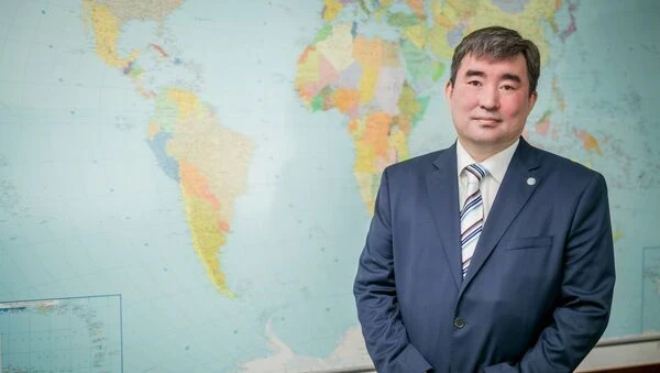 Эрмек Омуралиев Италиядагы Кыргызстандын элчиси болуп дайындалды