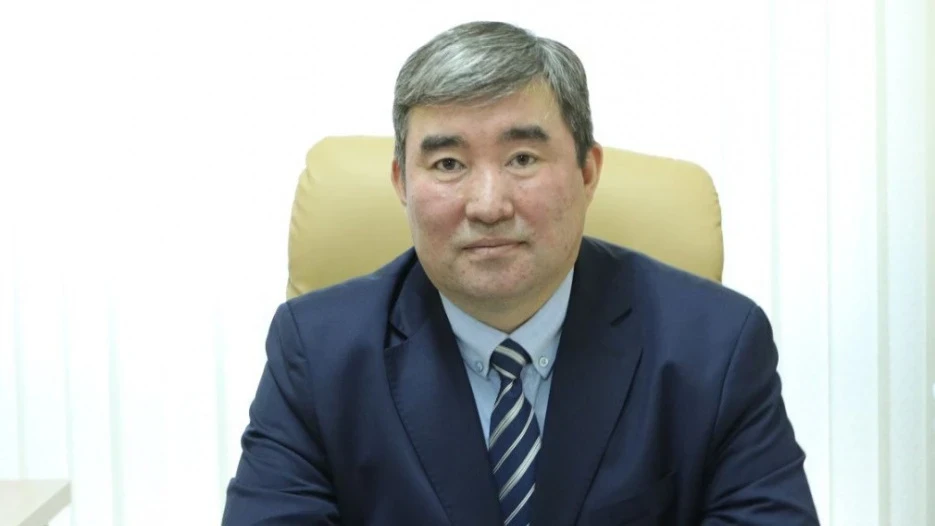 Садыр Жапаров Эрмек Омуралиевди Италиядагы жана БУУнун бир катар уюмдарындагы элчи кылып дайындады