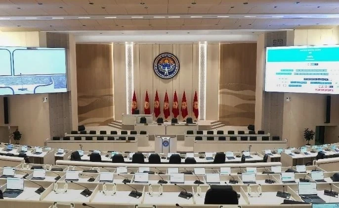 Жогорку Кеңеш цифрландыруу аркылуу ишти ылдамдатууну пландап жатат