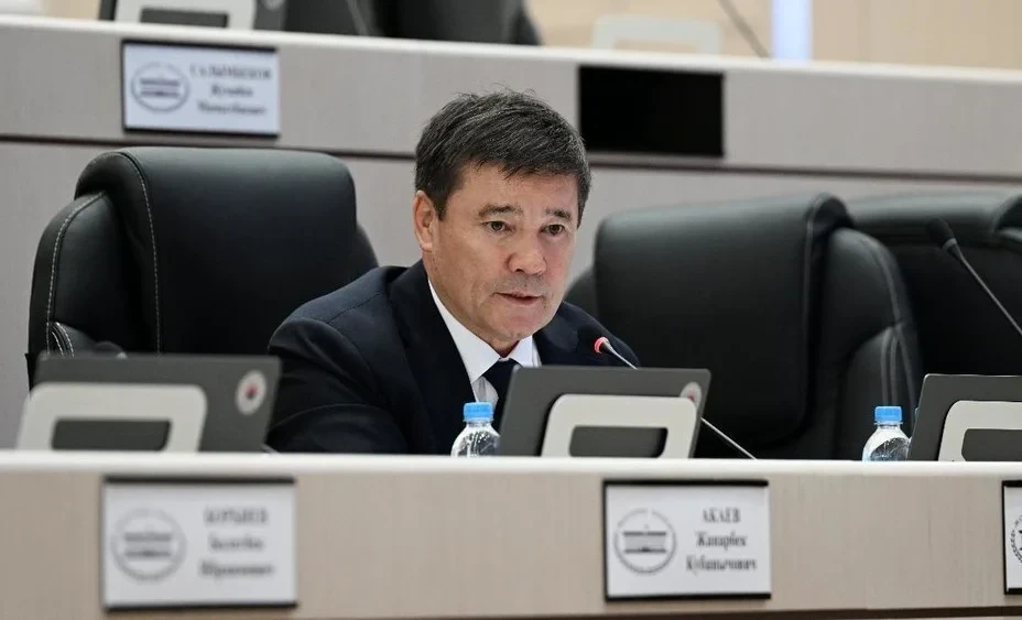 Таалайбек Масабиров возглавил депутатскую группу «Ала-Тоо»