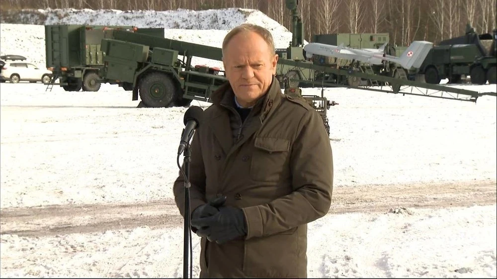 Премьер Польши призвал сограждан покинуть Иран 