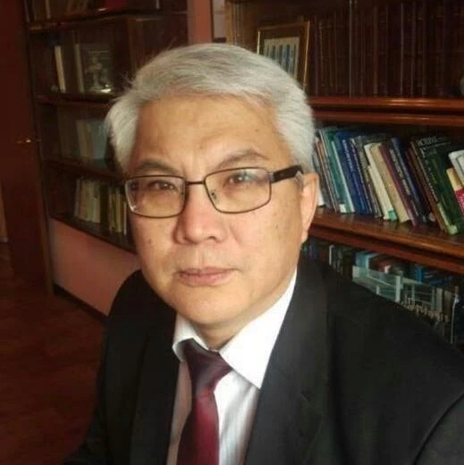 "Кыргызстан 30 жыл бою МФСАны башкарган жок". Эксперт абалды оңдоого чакырды