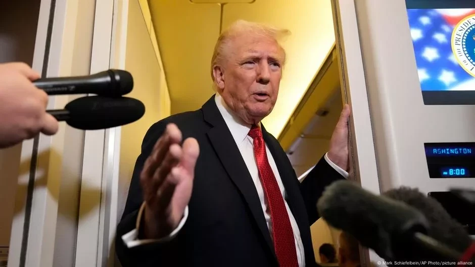 Дональд Трамп соттун тарифтерди жокко чыгаруу боюнча чечими боюнча кенен билдирүү жарыялады