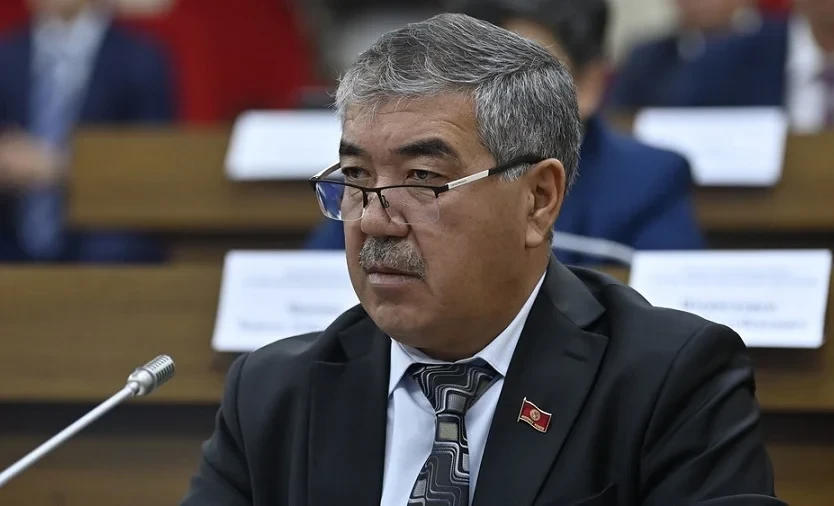 ЦИК досрочно прекратила полномочия депутата Жогорку Кенеша Кундузбека Сулайманова