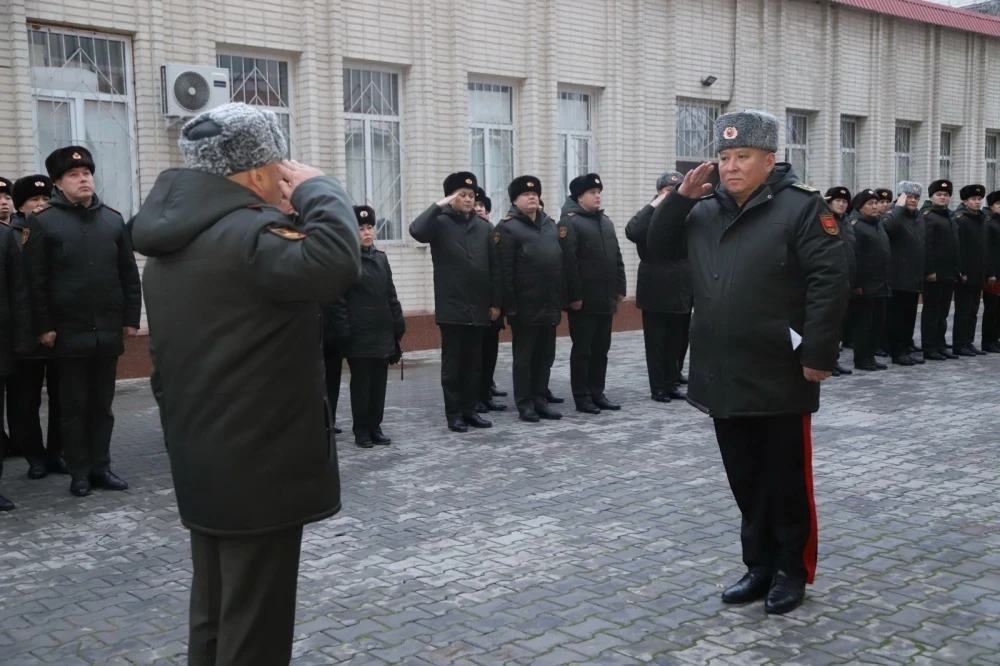 В День защитника отечества в Минобороны КР состоялся митинг