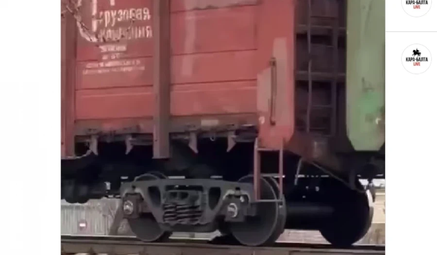 Жүк поезди Кара-Балтада жигитти уруп кетти