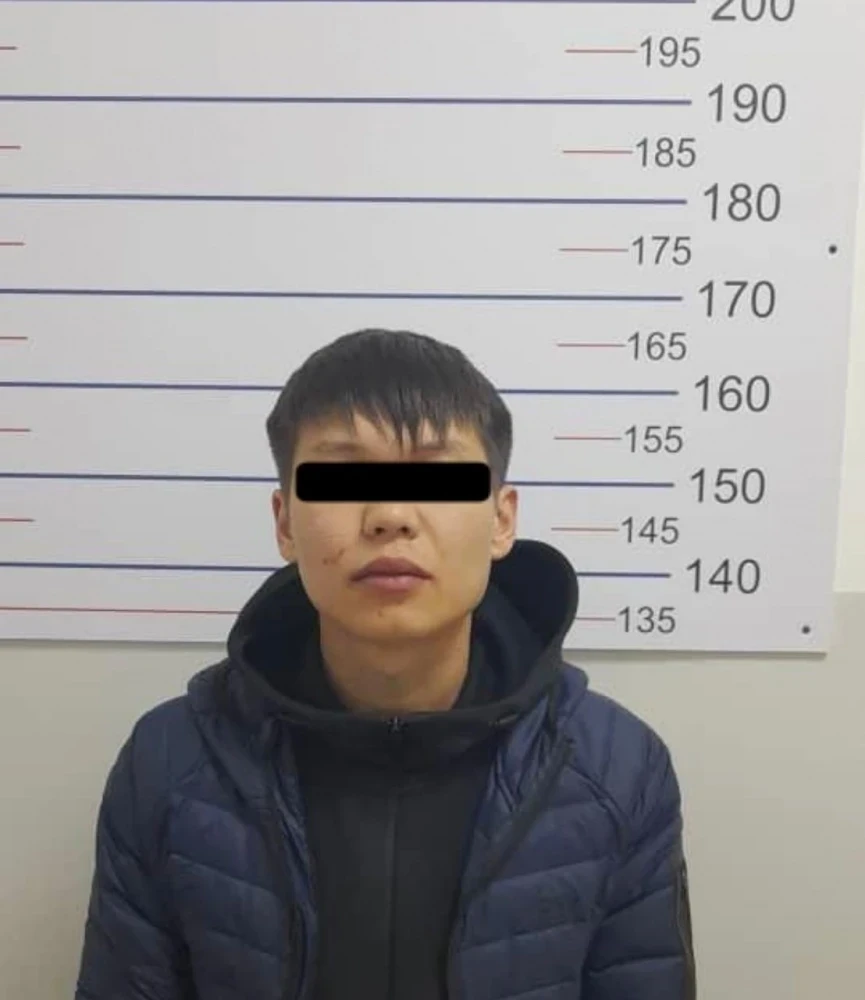 Бишкекте милиция уурдалган iPhone'ду тапты. Күдүктүү кармалды