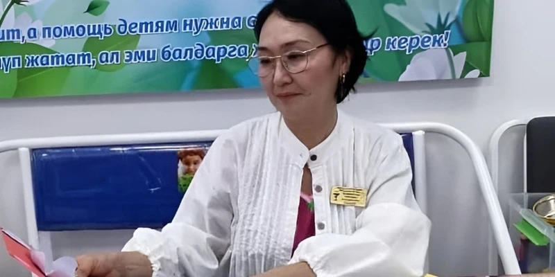 Кыргызстанда жазгы каникулдарды узартты. Психолог балдар үчүн кандай пайда бар экенин түшүндүрдү.