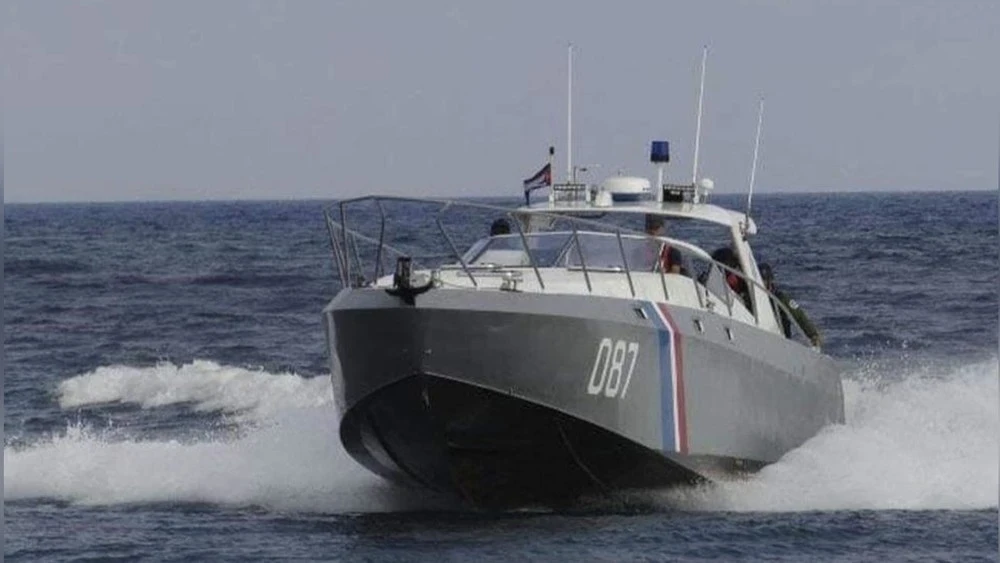 Cuban Ministry of the Interior Reports Shootout Between Border Guards and American Boat. Four Dead, Seven Wounded