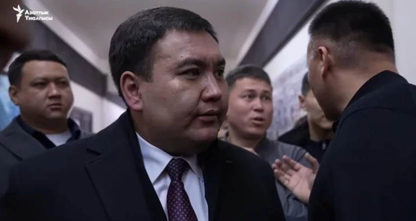 The director of a private driving school was accused of inciting "mass riots."