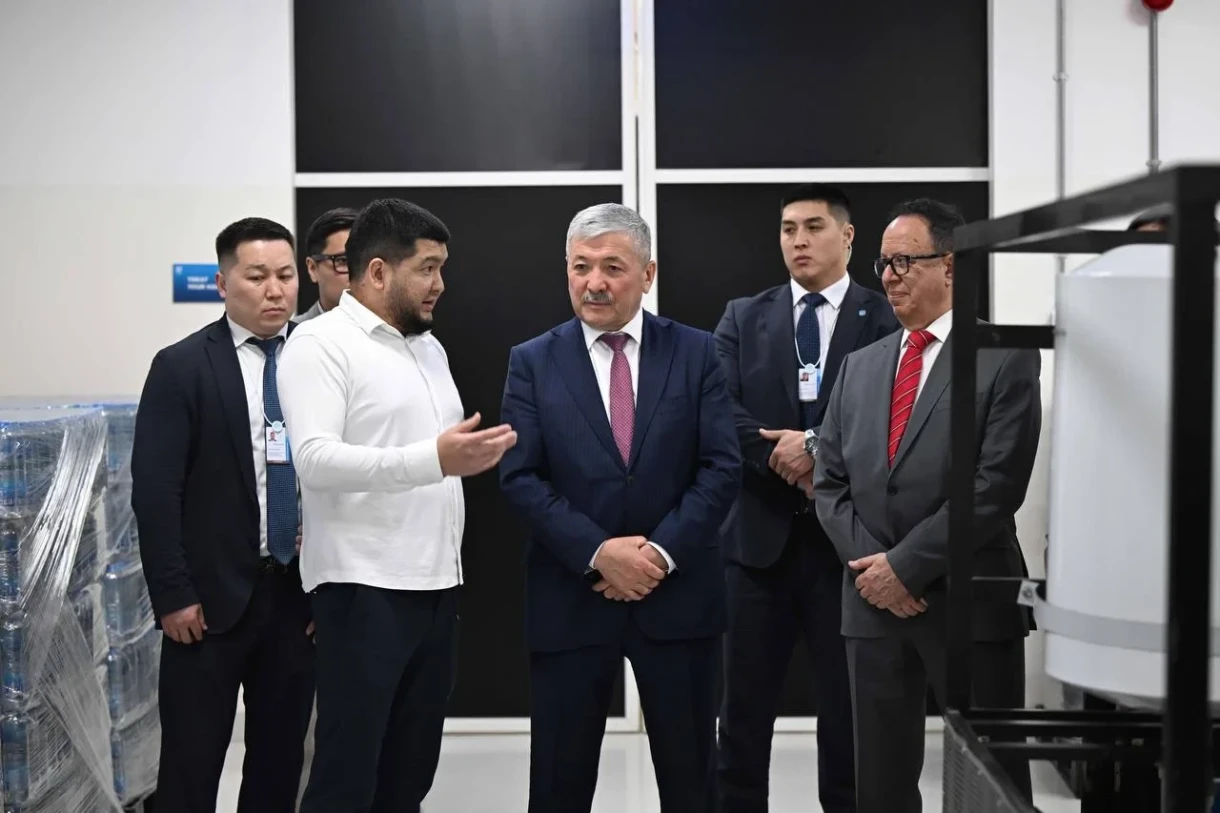 Adylbek Kasymaliev visited the "Epos" water plant in the UAE, which was opened by Kyrgyzstani people.