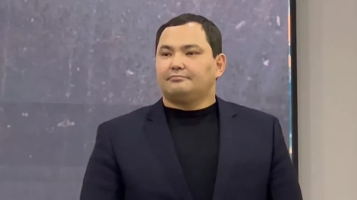 Начальника Управления ГКНБ по Ошу и Ошской области Салмоорбека Джумабекова сняли с должности