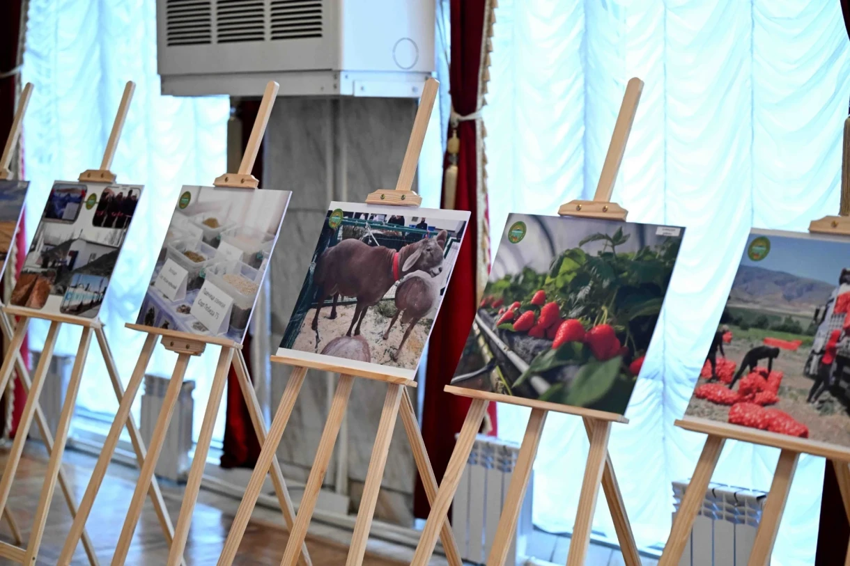 Адылбек Касымалиев: Биздин айыл чарба продукциябыз дүйнөнүн 80ден ашык өлкөсүнө экспорттолот