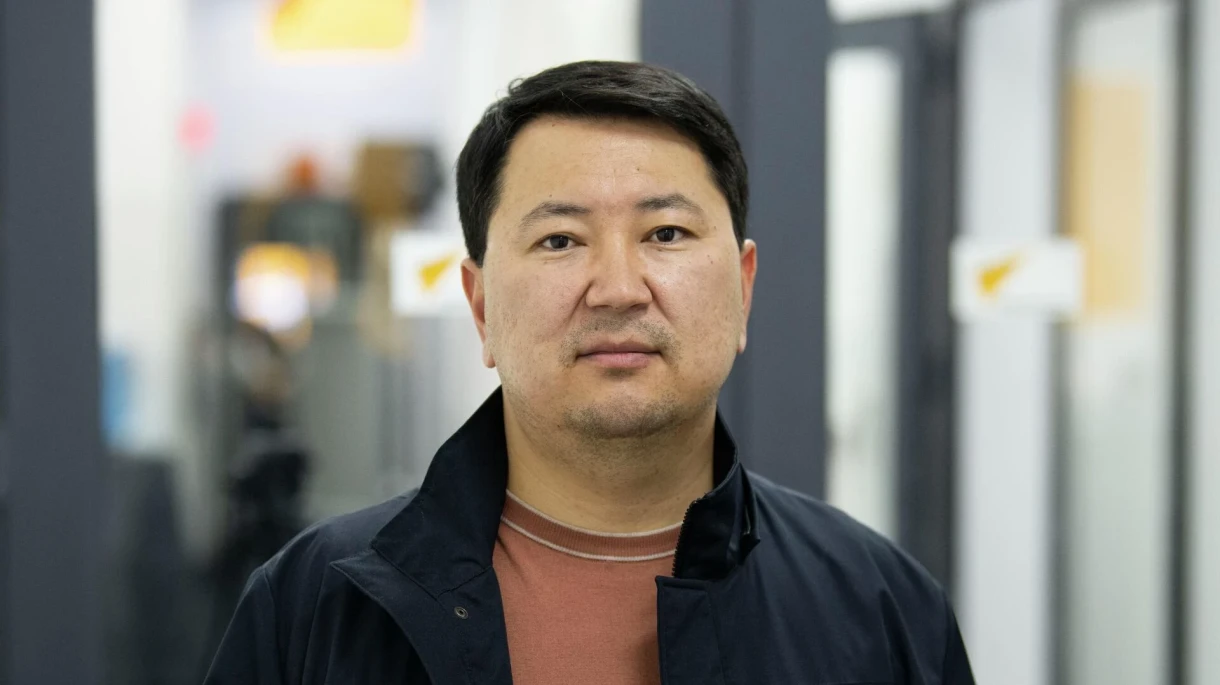 Эрлист Акунбеков назначен и. о. заместителя председателя кабинета министров