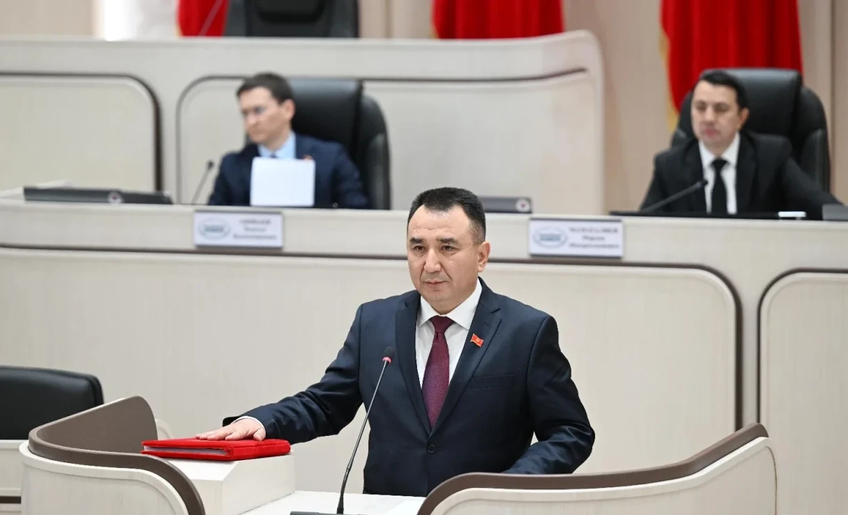 Депутат Райимберди Дуйшенбиев «Элдик» депутаттык тобуна кирди