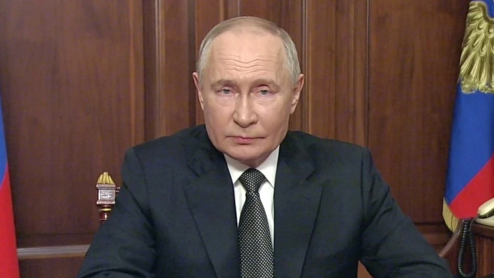 Путин Хаменейдин өлүмүнө байланыштуу көңүл айтты жана Коопсуздук кеңешинин мүчөлөрү менен жыйын өткөрдү