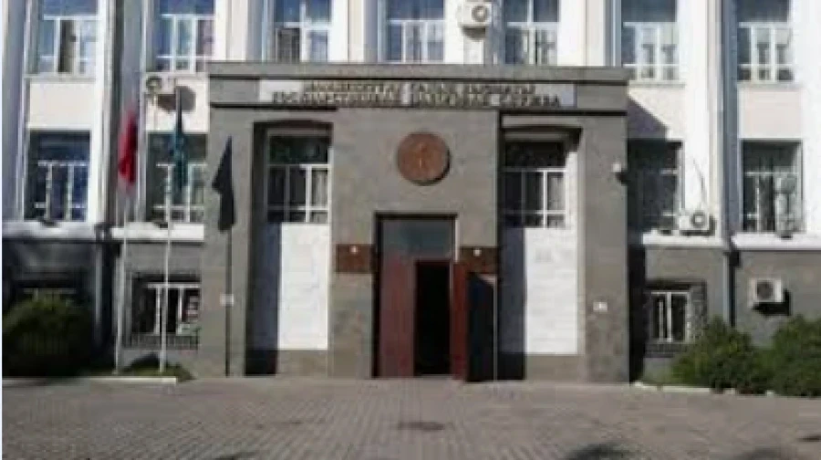 В Бишкеке выявлена подпольная точка по продаже запрещенных электронных сигарет