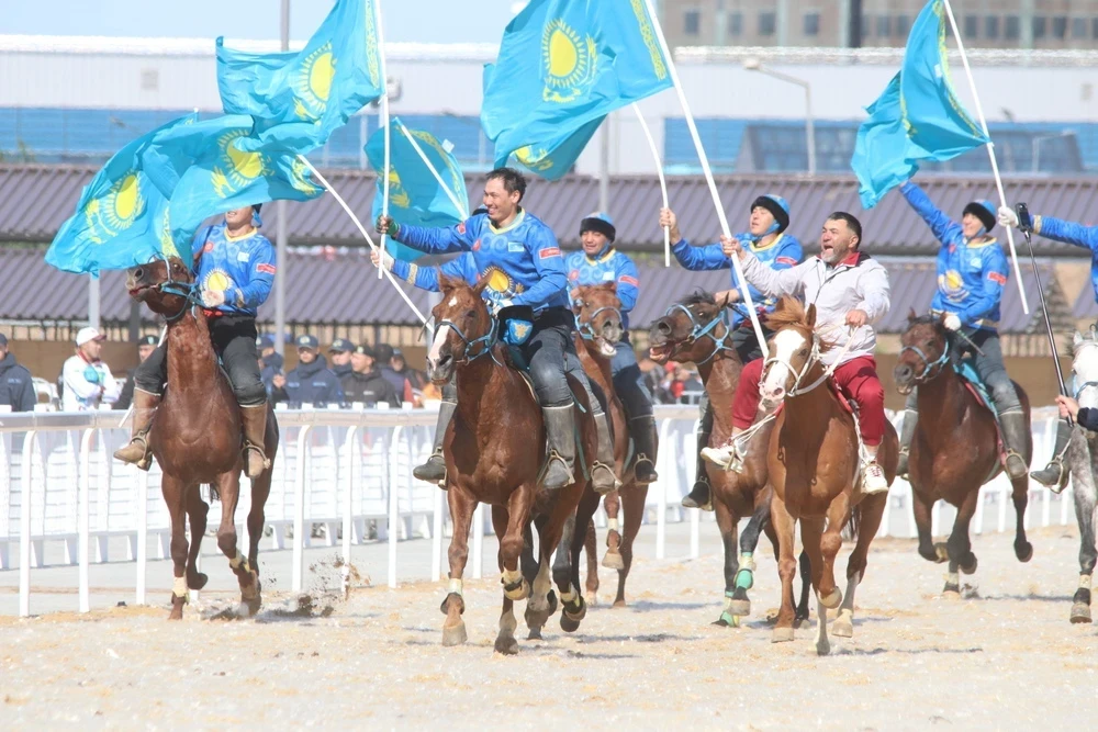 Казакстандын калкы 20,5 миллион адамдан ашты