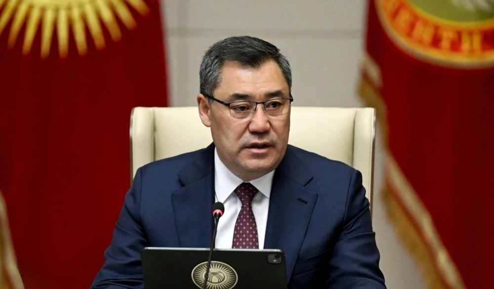 Садыр Жапаров: Соотечественников эвакуируют из Ближнего Востока через Оман