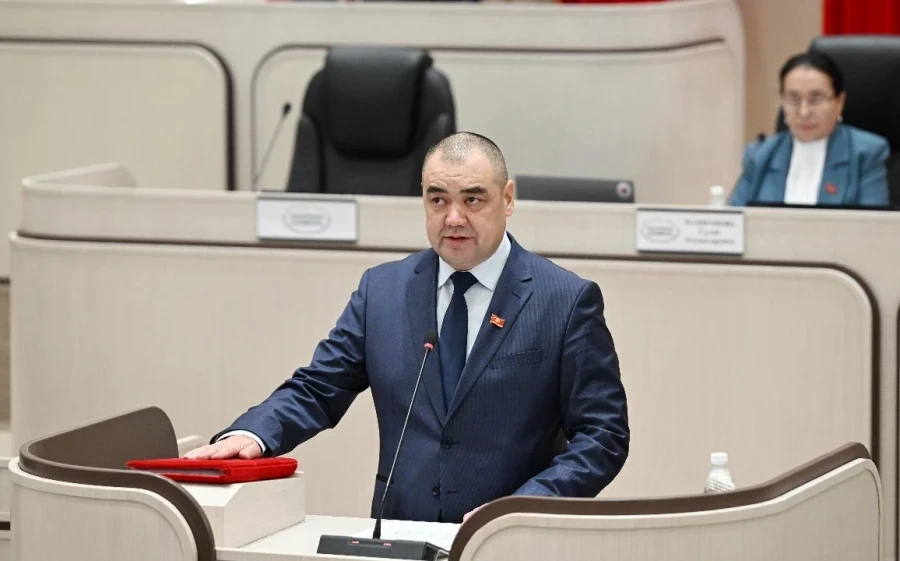 Депутат Карагачев рощасында «кичинекей Венеция» түзүүнү сунуштады