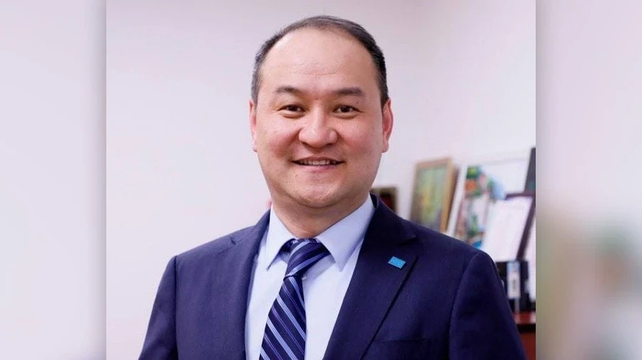 ИИ-ведущие в Жогорку Кенеше: угроза живым журналистам или будущее медиа?