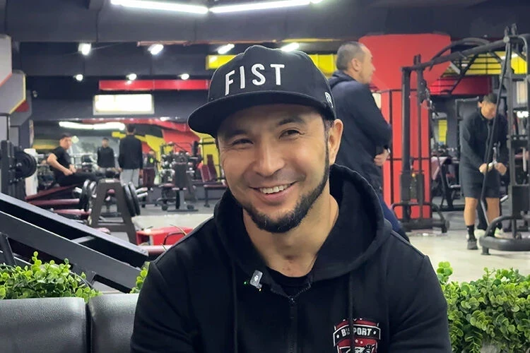 Сила воли: как Эрбол Жеентаев победил травму и стал тренером и наставником