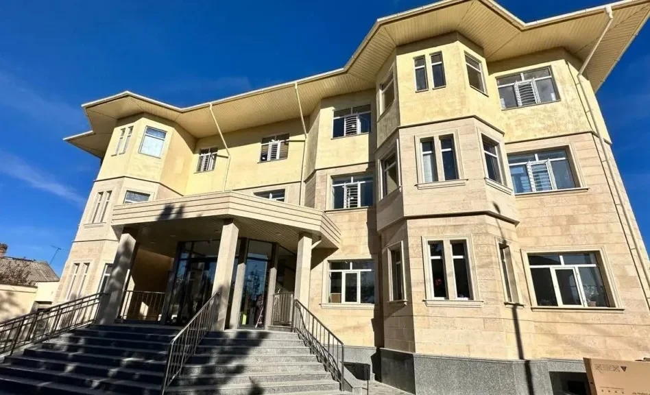 450 new student places. RKFR allocated $1.8 million for the "Svetoch" school.