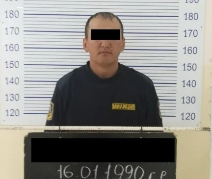 The State National Security Committee detained an employee of the Main Directorate for Road Traffic Safety on charges of fraud.