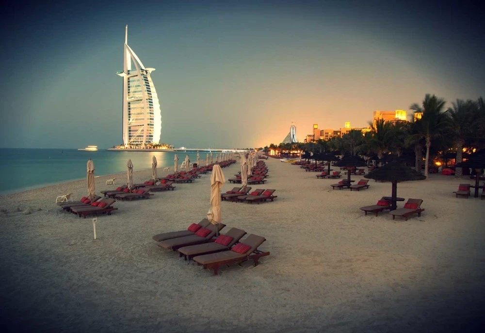 The supply of fresh products in Dubai may last only 10 days