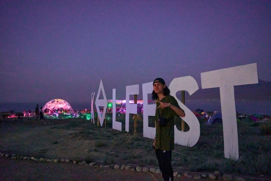 Did competitors try to "eliminate" KOLFEST through a housing deputy?