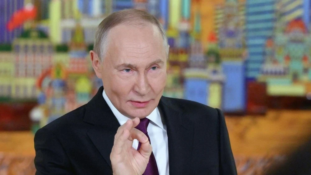 Путин заявил, что Россия готова поставлять нефть и газ в Европу, если та решит «переориентироваться»